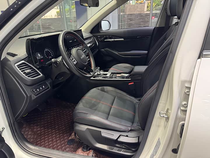 Фото 5 - Kia KX3