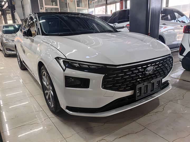 Фото 2 - Ford Mondeo