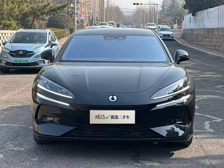 Фото 2 - Denza Z9