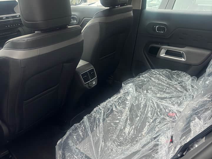 Photo 6 - Citroen C5 Aircross 2023