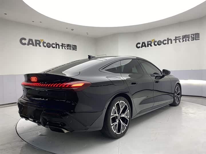 Фото 5 - Audi A5L Sportback