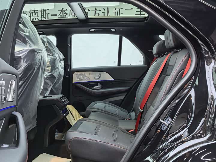 Фото 8 - Mercedes-Benz GLE-Class AMG