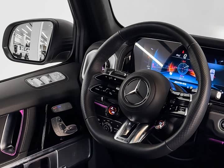 Photo 9 - Mercedes-Benz G-Class AMG