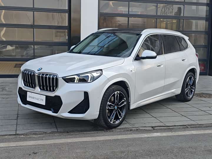 Фото 1 - BMW X1