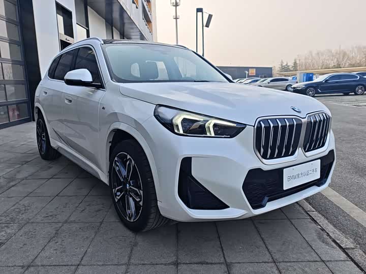 Фото 4 - BMW X1