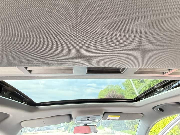 Фото 7 - MG Motor 5