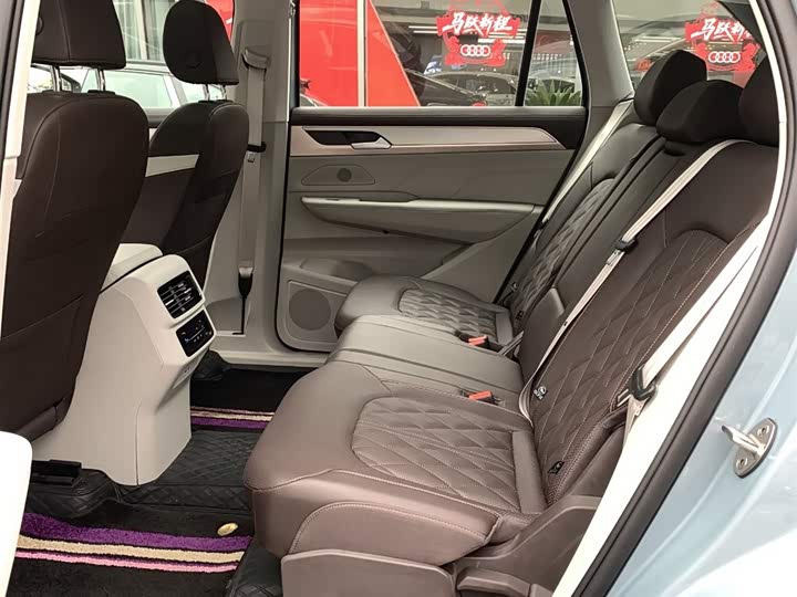 Volkswagen Tavendor 2023 2023款 380TSI 四驱R-Line巡游版