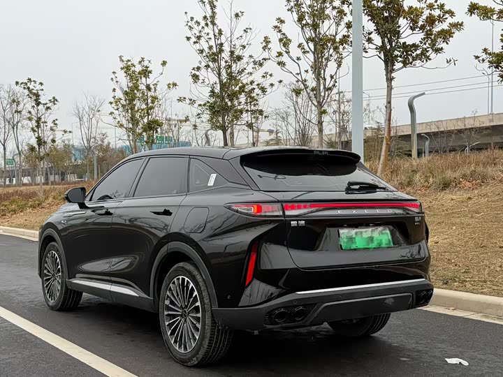 Фото 8 - Exeed RX C-DM Hybrid