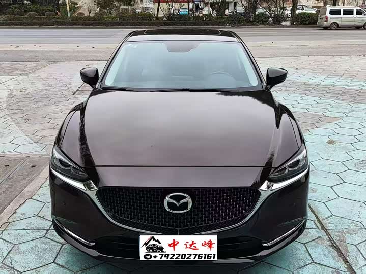 Photo 1 - Mazda Atenza