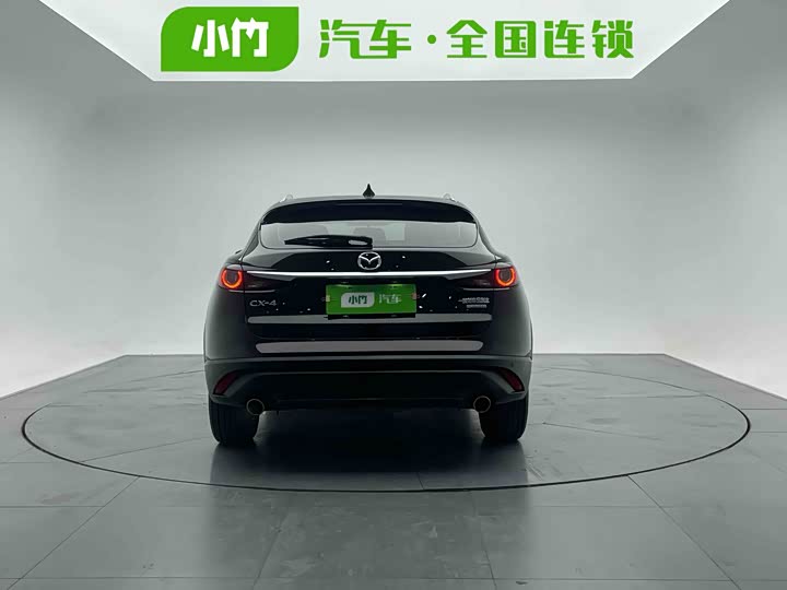 Фото 4 - Mazda CX-4