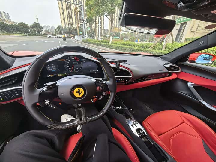 Фото 5 - Ferrari 296