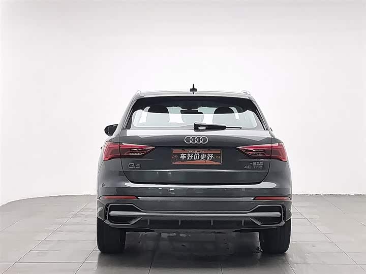 Фото 4 - Audi Q3