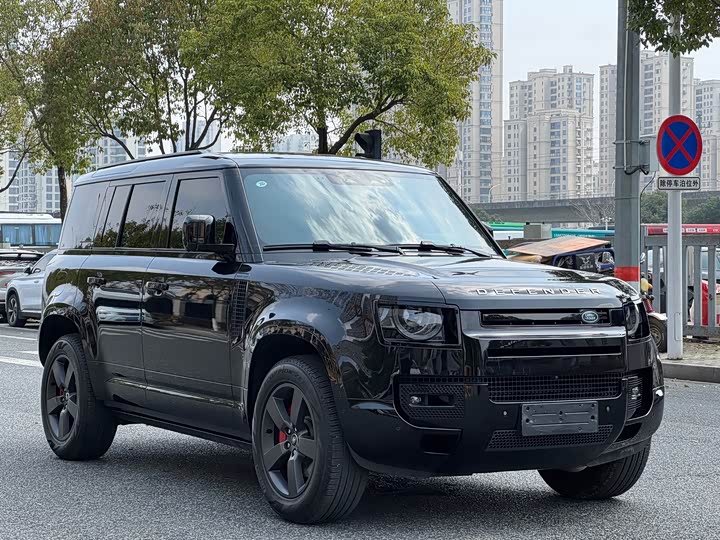 Фото 1 - Land Rover Defender