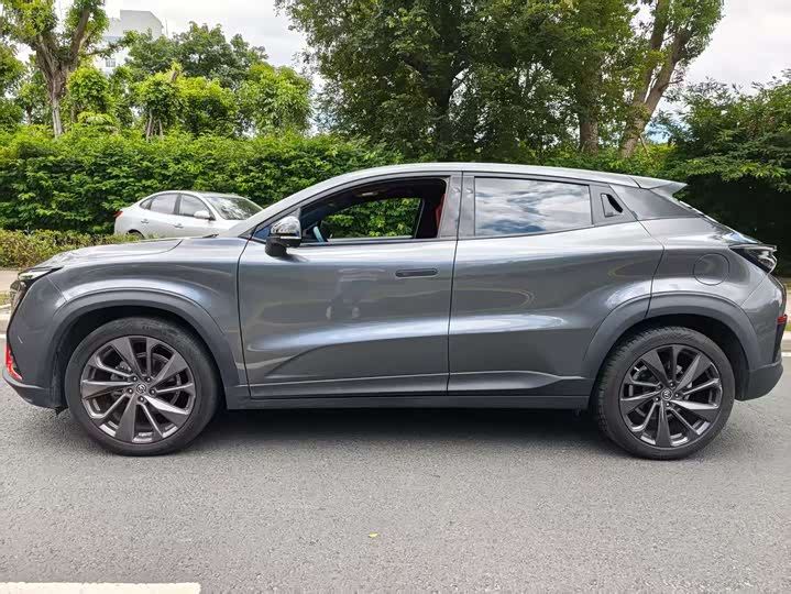 Photo 4 - Changan UNI-T