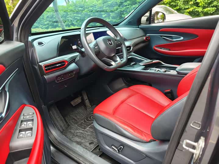 Photo 7 - Changan UNI-T