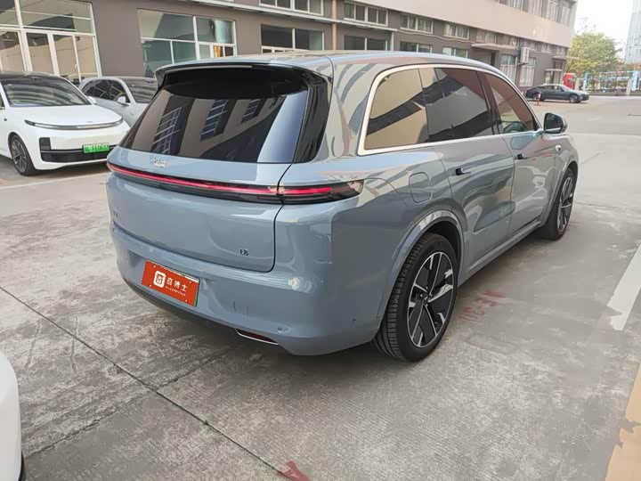 Фото 3 - LiXiang L8