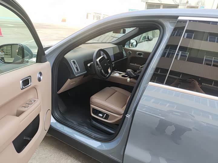 Фото 5 - LiXiang L8