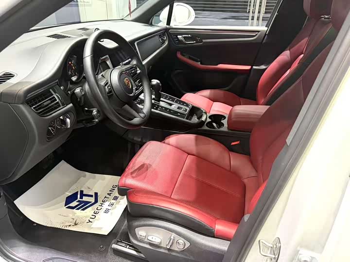 Фото 5 - Porsche Macan