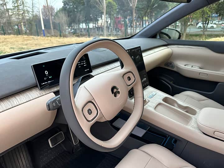 Фото 9 - Nio ET7