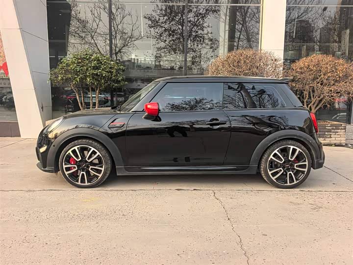 Mini Mini JCW 2022 2022款 2.0T JOHN COOPER WORKS ALL-IN