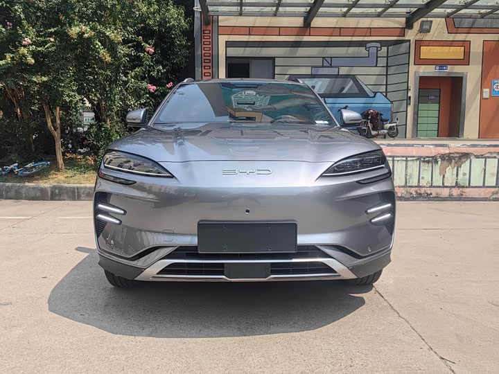 Photo 2 - BYD Song Plus Hybrid/EV