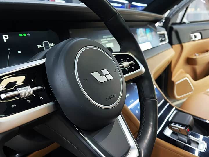 Фото 6 - LiXiang One