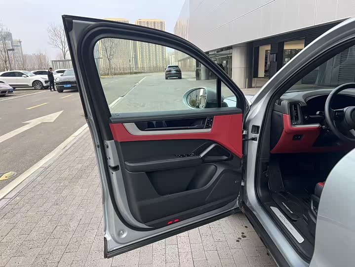 Фото 9 - Porsche Cayenne