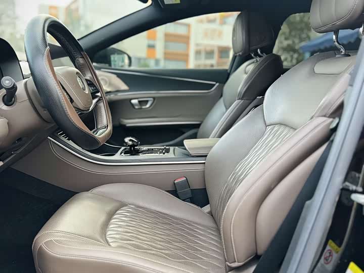 Фото 8 - BYD Han