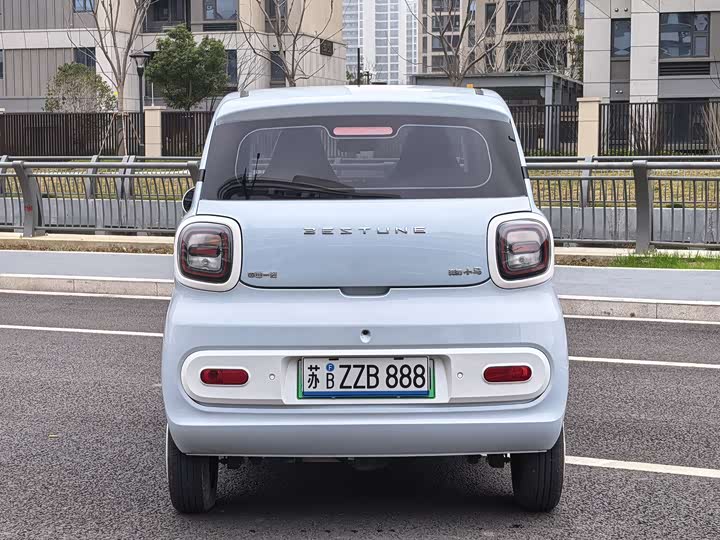 Фото 5 - Bestune Pony