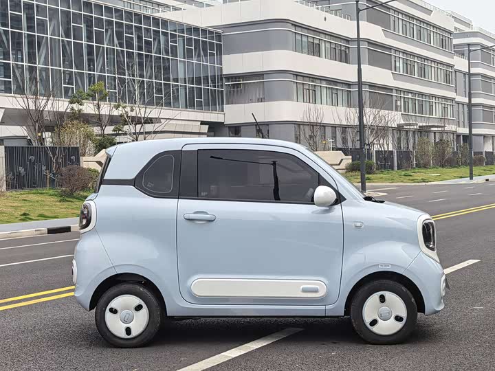 Фото 9 - Bestune Pony