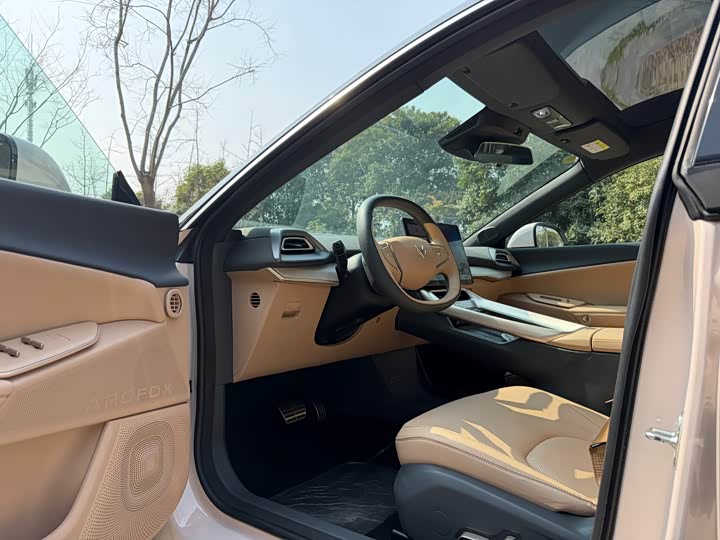 Фото 6 - BAIC Arcfox Alpha S5