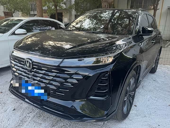 Фото 2 - Changan CS75 Plus