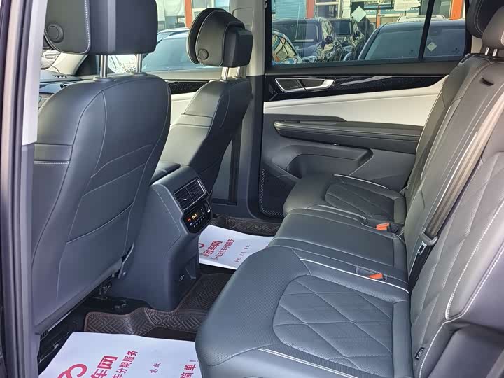 Фото 8 - Volkswagen Teramont Pro