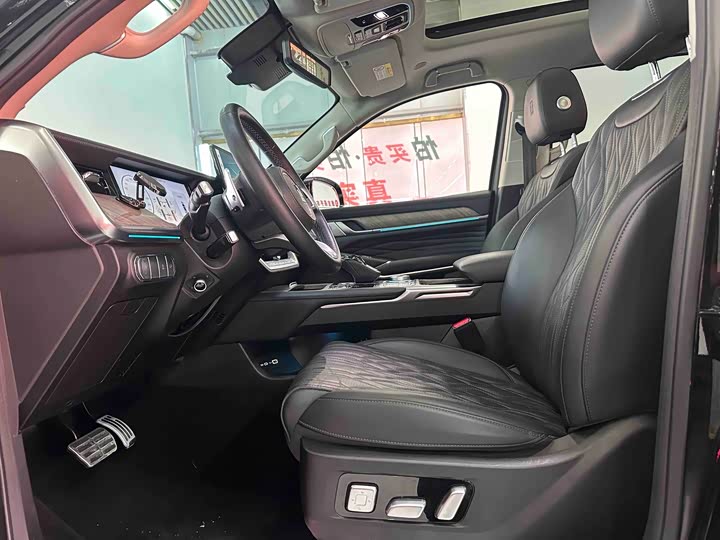 Фото 6 - Tank 500