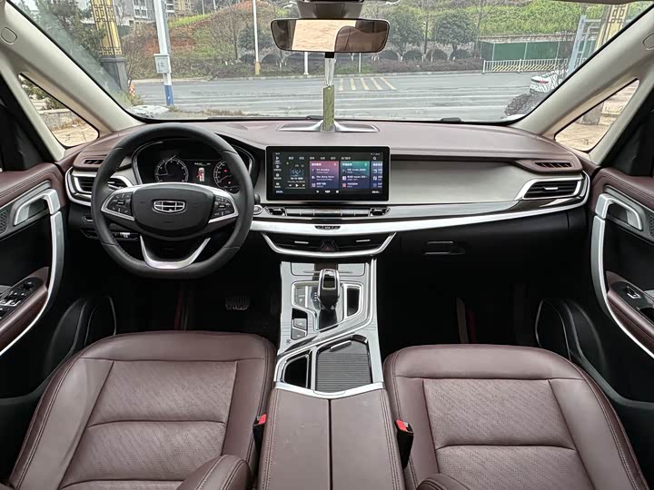 Фото 6 - Geely Jiaji