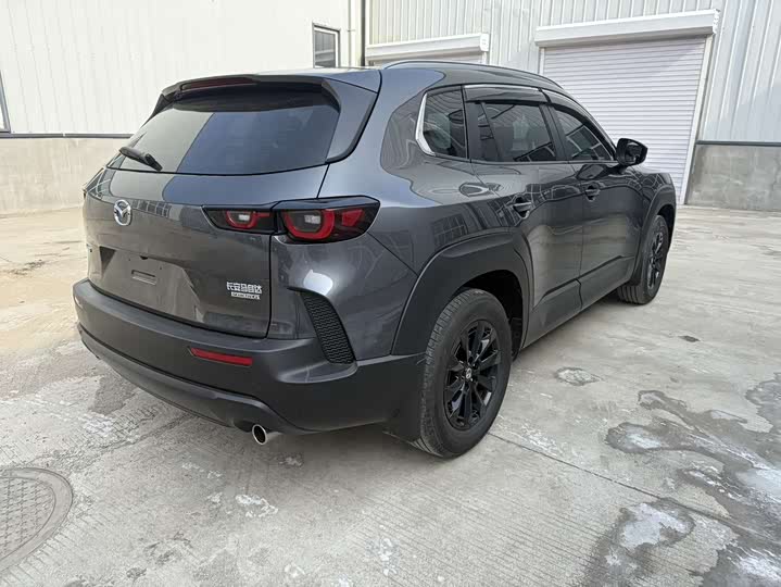 Фото 6 - Mazda CX-50