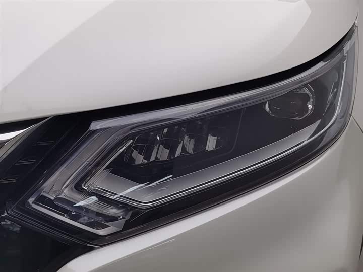 Фото 7 - Nissan Qashqai