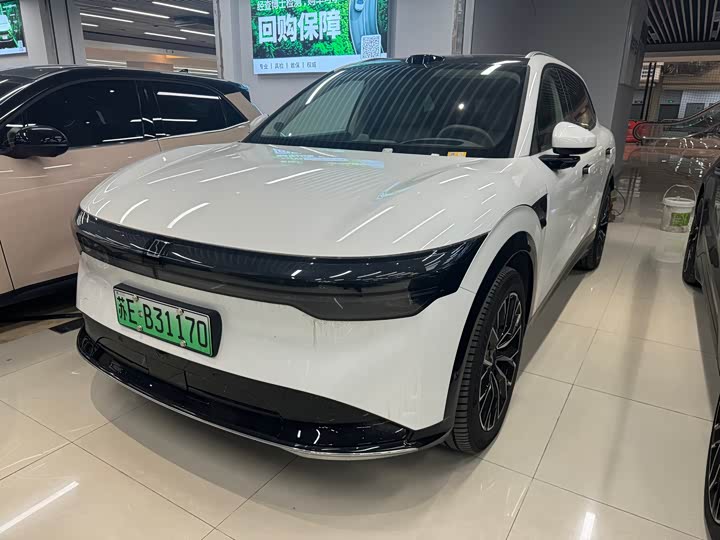 Фото 1 - Zeekr 7X