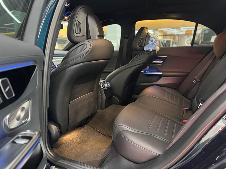 Фото 7 - Mercedes-Benz C-Class