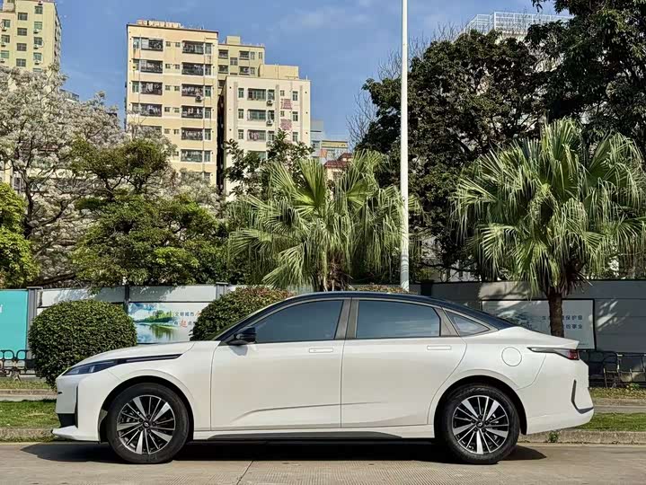 Photo 5 - Changan Qiyuan (Nevo) A05