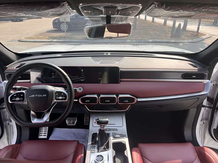 Photo 4 - Jetour X70 Plus