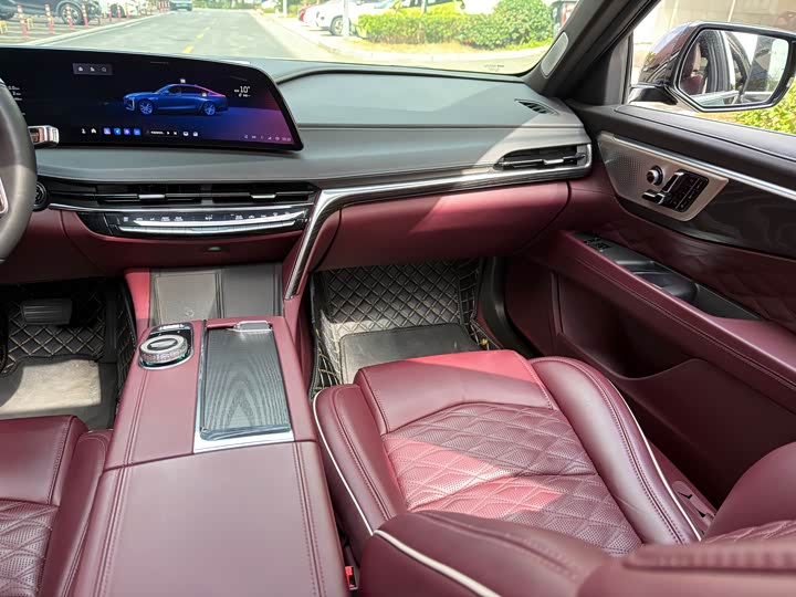 Фото 8 - Cadillac CT6