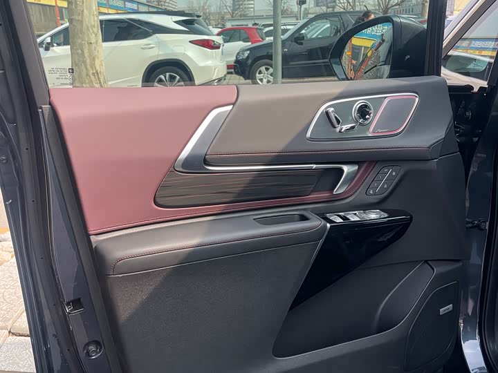 Фото 3 - Buick GL8 Century