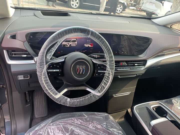 Фото 5 - Buick GL8 Century