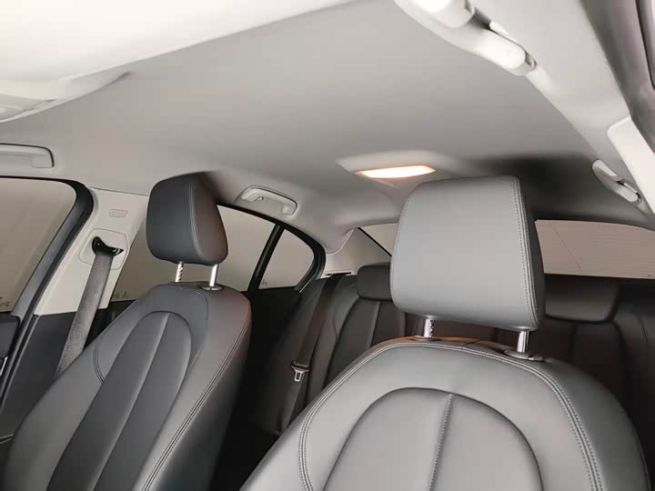 Фото 5 - BMW 1 Series