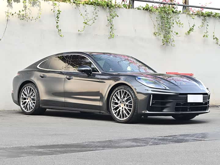 Фото 6 - Porsche Panamera