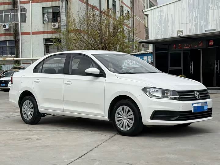 Фото 3 - Volkswagen Santana