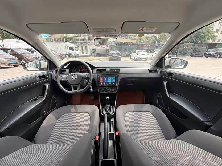 Фото 5 - Volkswagen Santana