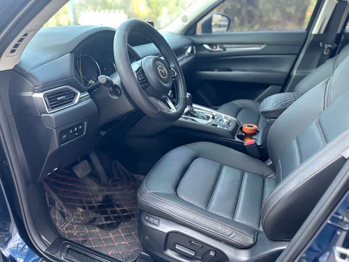 Фото 4 - Mazda CX-5