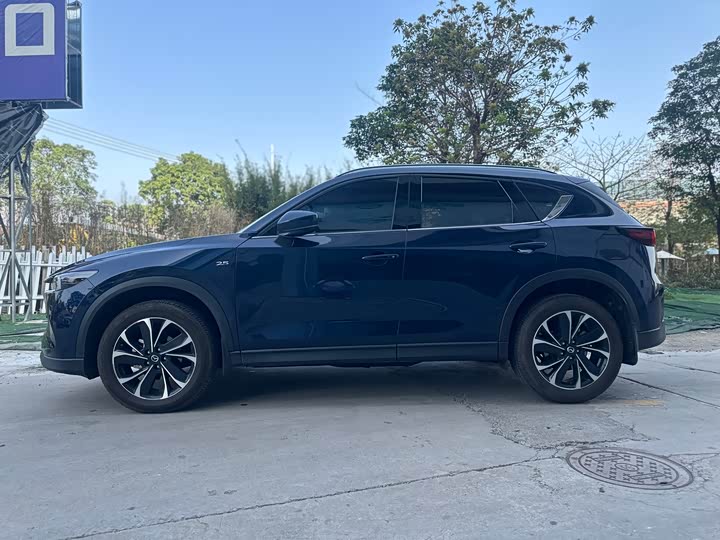Фото 8 - Mazda CX-5